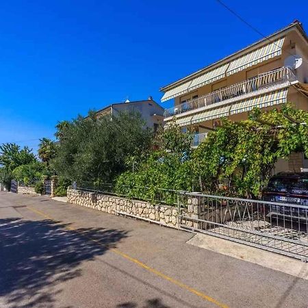 Four-Bedroom Apartment In Crikvenica II Eksteriør bilde