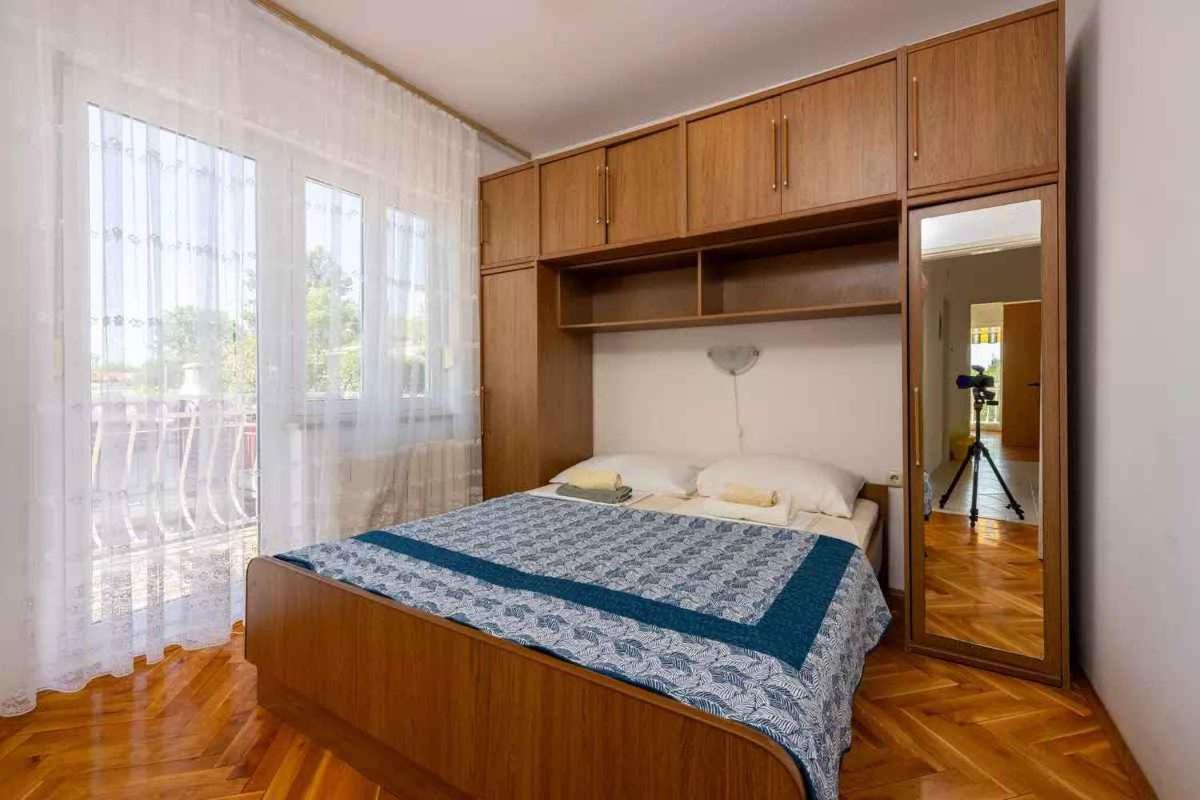 Four-Bedroom Apartment In Crikvenica II Eksteriør bilde